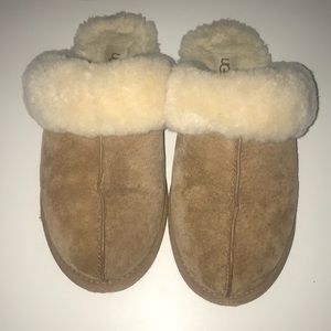 UGG Slippers Size 7